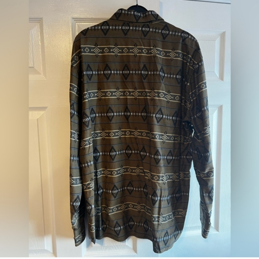 Pendleton Button Up - image 2